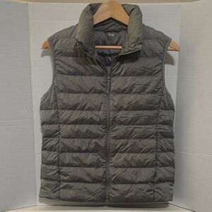 Women’s Gray down Puffer Vest